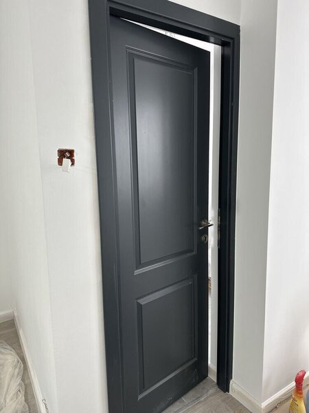 Titan, Minis garsoniera renovata complet